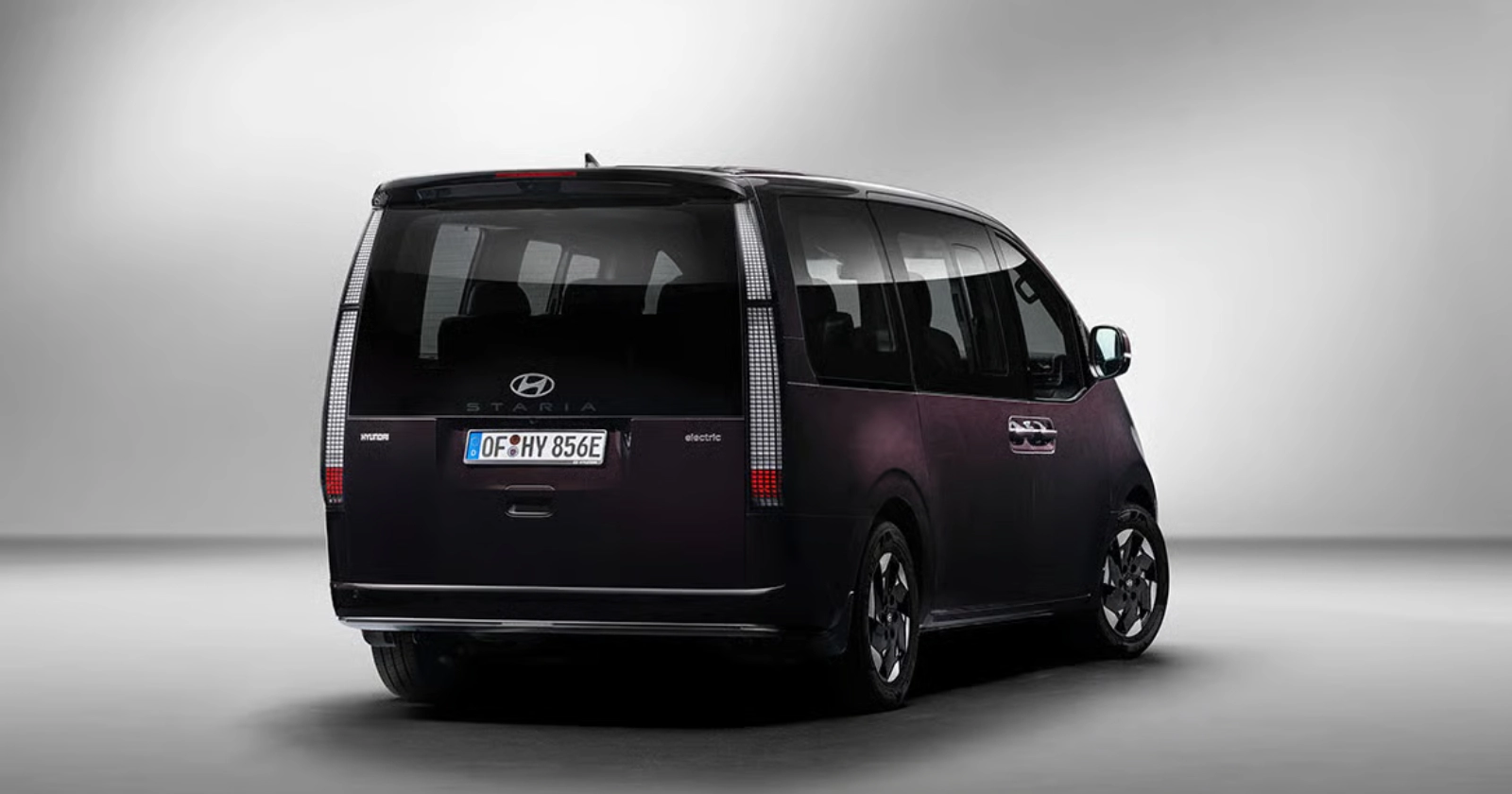Hyundai Motor Company STARIA Electric Debuts as Europe’s New Electric MPV