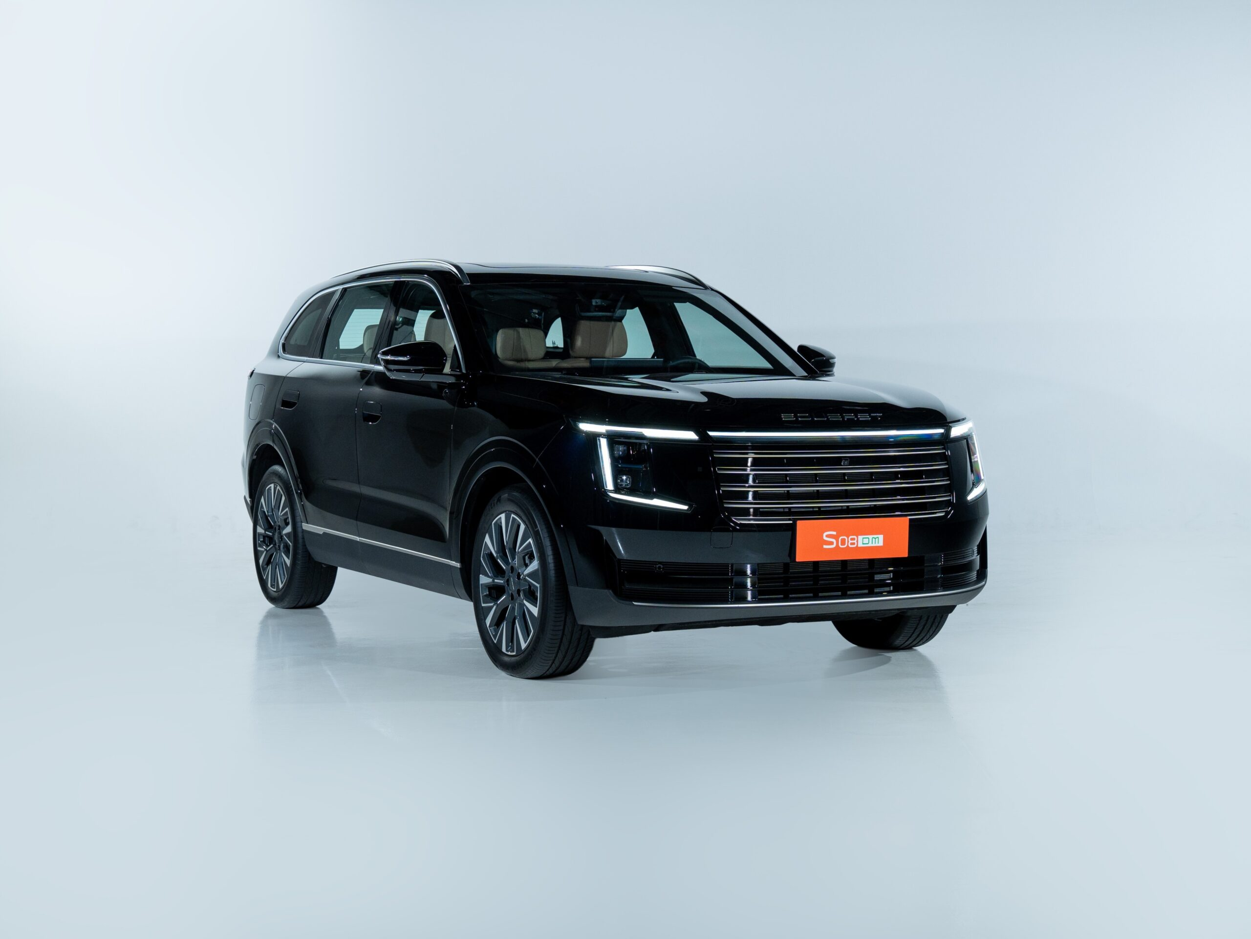 SOUEAST S08DM Plug-in Hybrid SUV Launched in United Arab Emirates with 800 km Range
