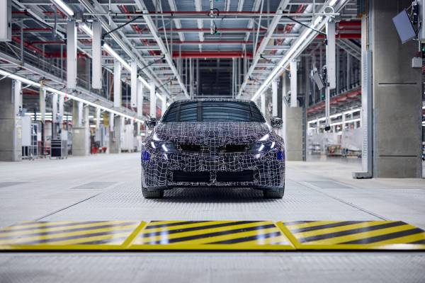 BMW i3 production begins at Munich plant with near-series test vehicles