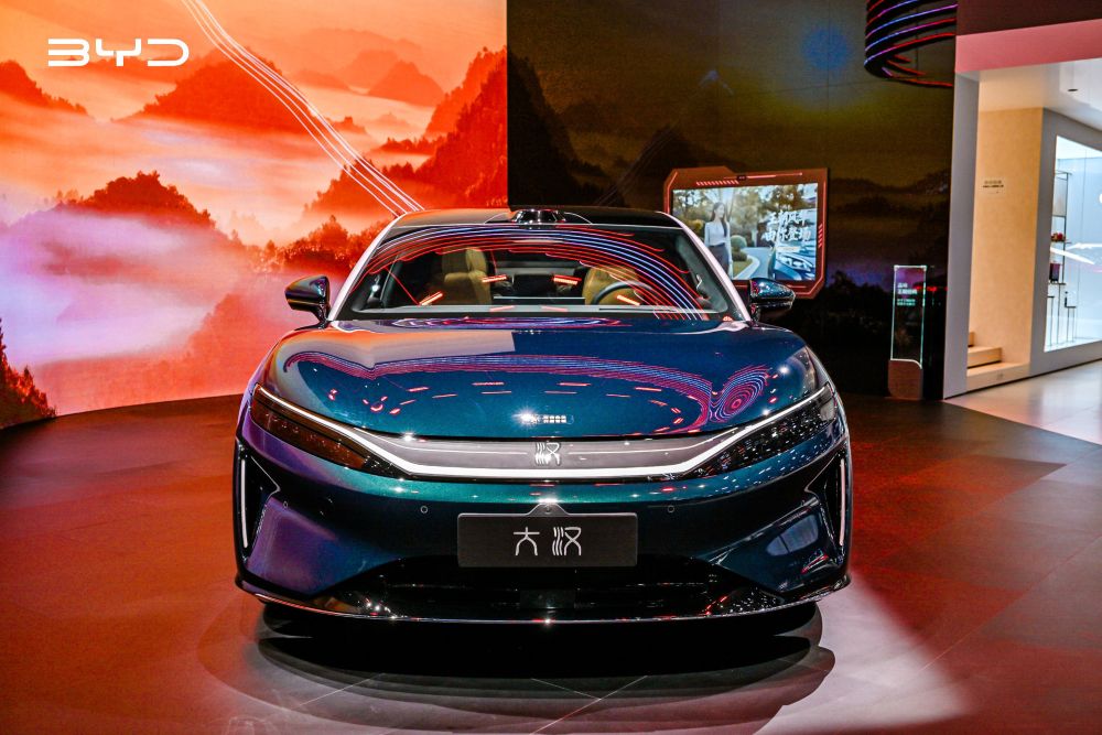BYD Da Han EV Opens Pre-Sale at 2026 Chengdu Motor Show