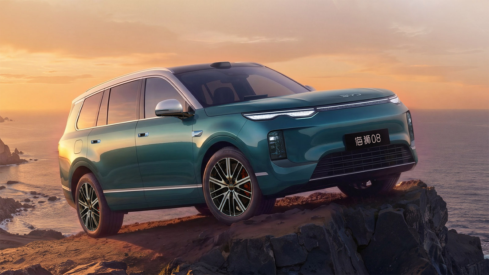 BYD Sealion 08 Launches in China With Long Range and Fast Charging