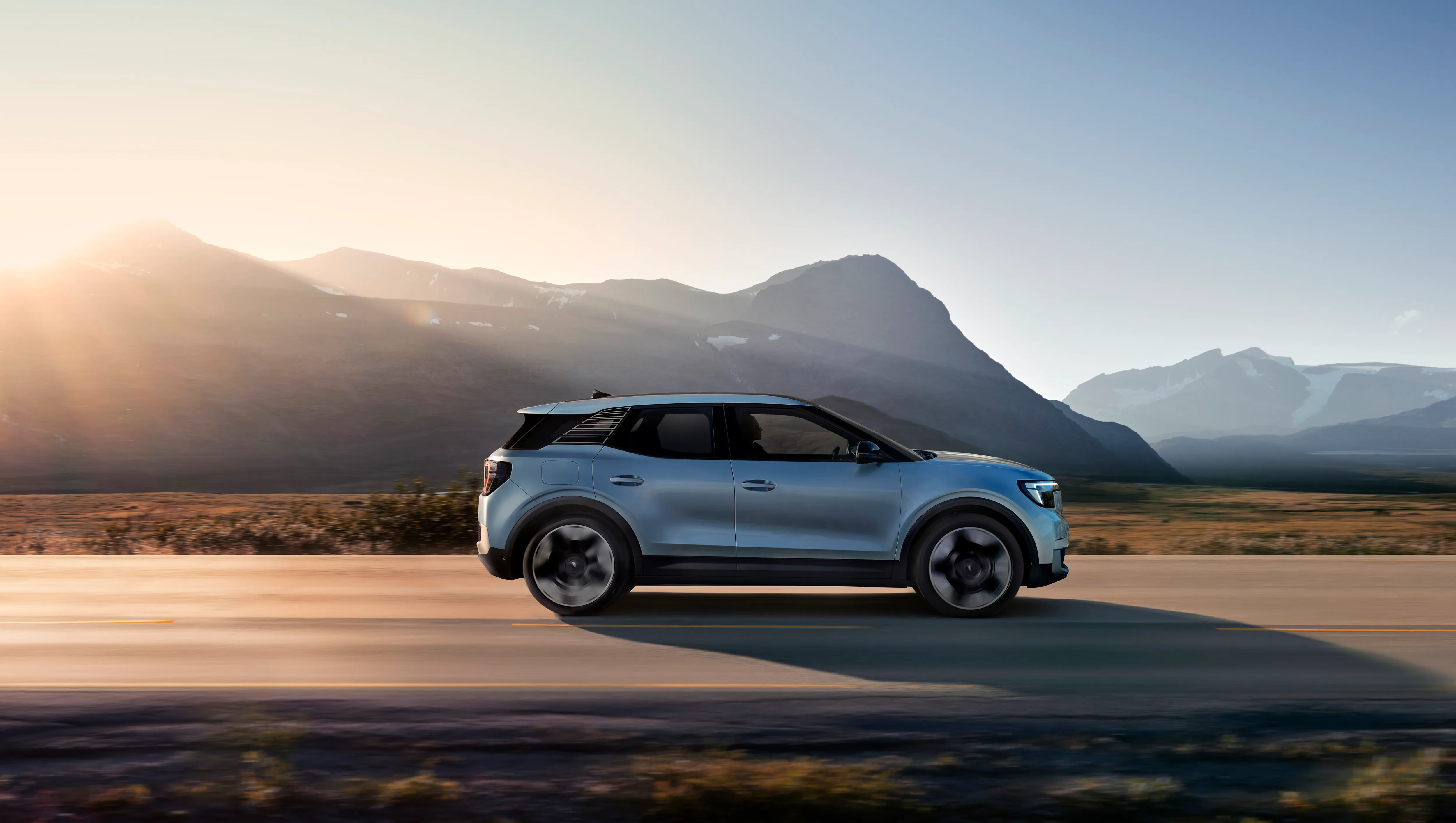 Ford electric Explorer Standard Range electric SUV with new LFP battery