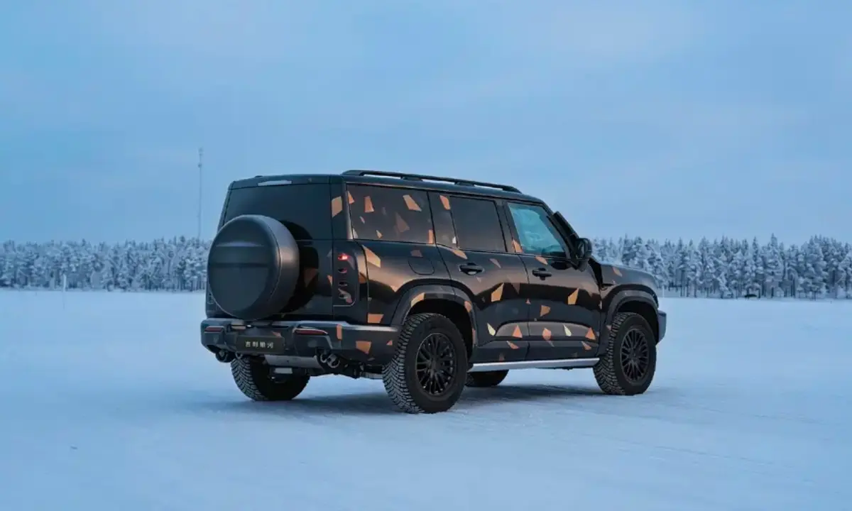 Geely Galaxy off-road SUV winter testing prototype