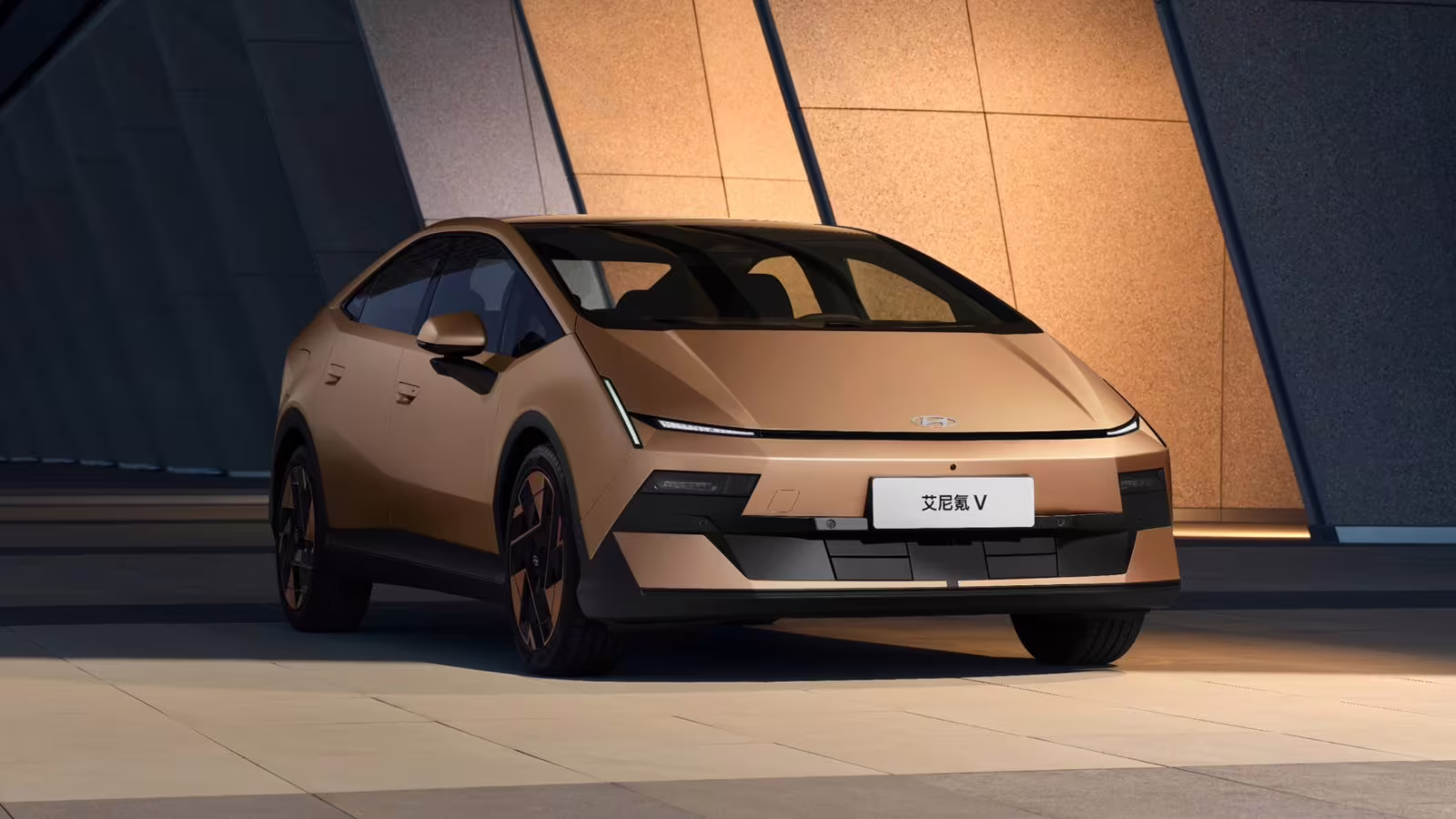 Hyundai Ioniq V Launches in China From 99,900 Yuan