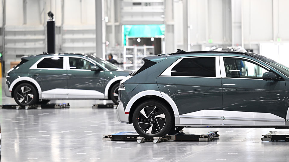 Hyundai Motor Group Launches Parking Robot Pilot Project in Korea