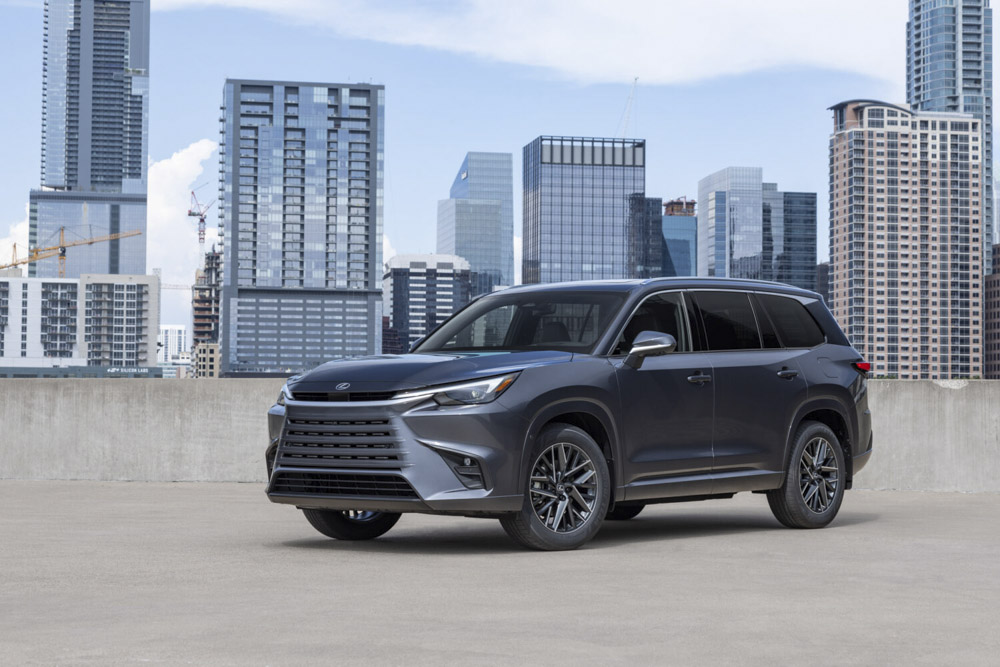 Lexus TX Drops 550h+ PHEV for the 2027 Model Year
