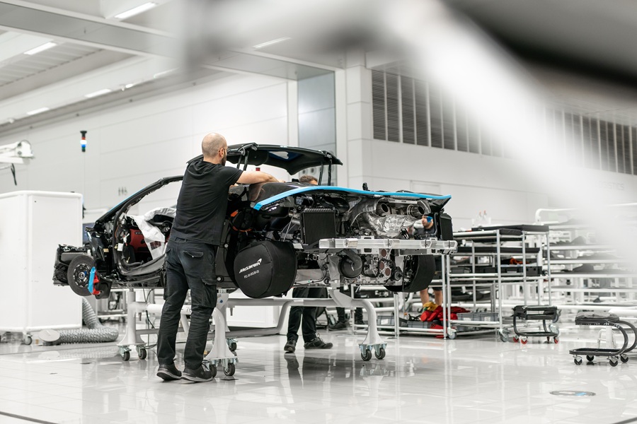 McLaren Automotive Investment Expands UK Manufacturing Plans