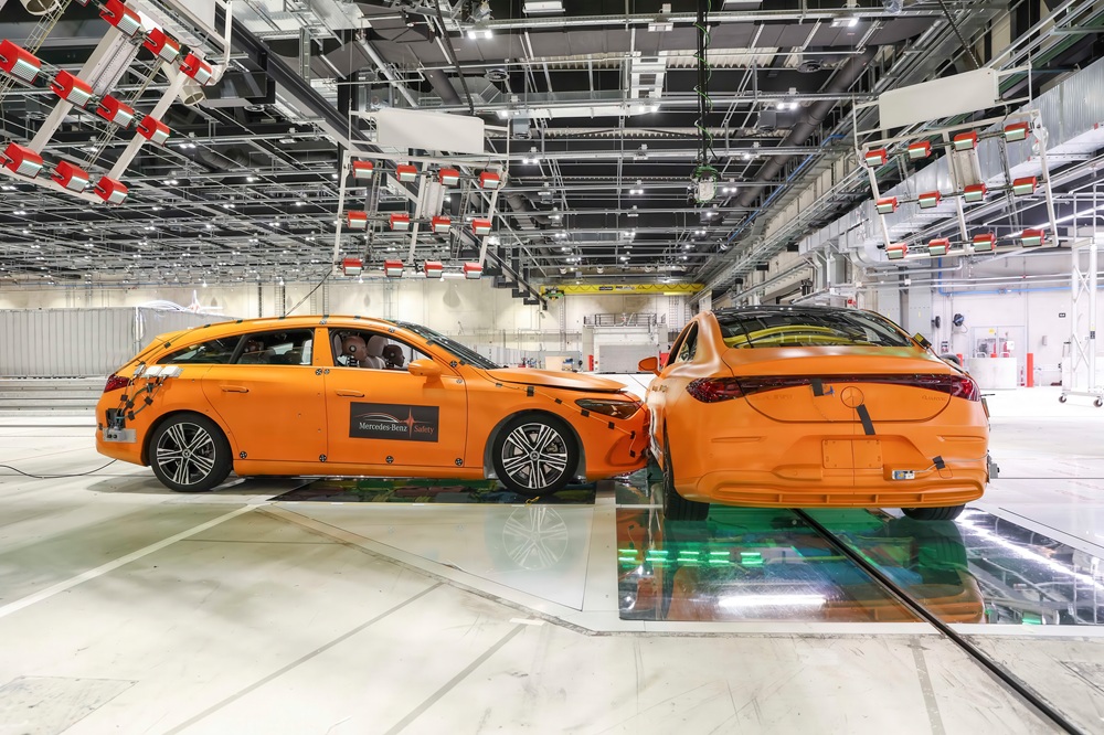 Mercedes-Benz CLA Crash Test Shows Strong Occupant Protection