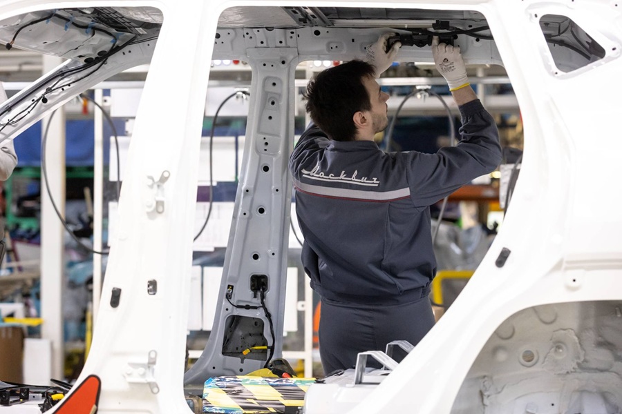 Moskvich 3 ESC Localization Completed After 25-Week Project