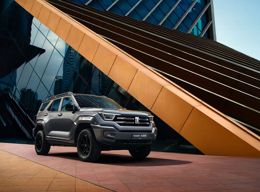 TANK 400 Techno Premium Plug-In Hybrid SUV Launching in Russia