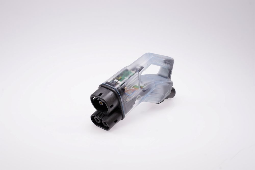 Vector vSECC.InPlug Adds DC Charging Control for Depots