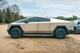 Tesla 4680 Battery Cells Demand Drops Sharply in Supply Revision